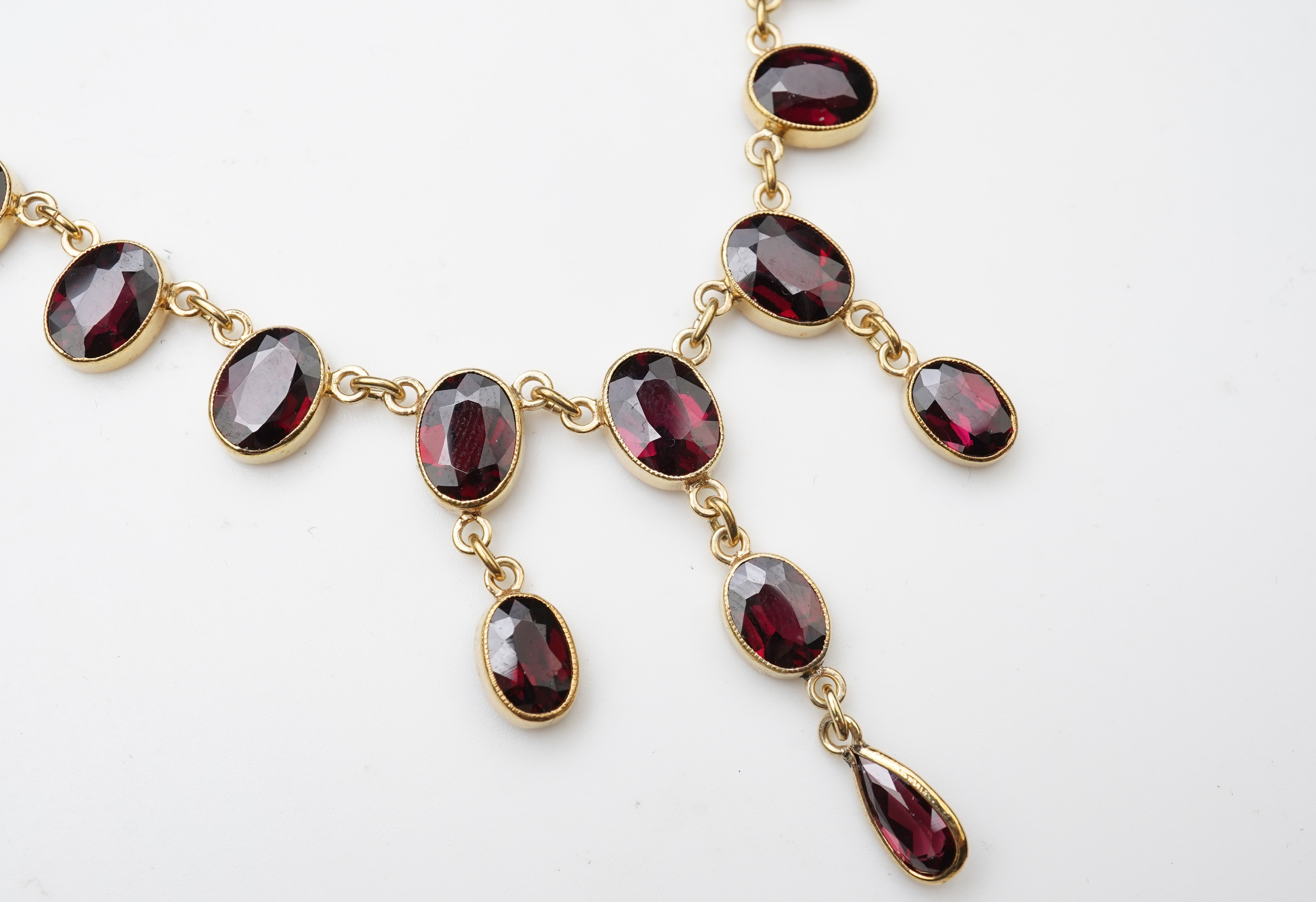 A garnet necklace